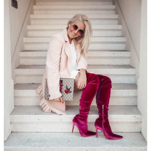 saleBanana republic trench coat. - Picture 8 of 8